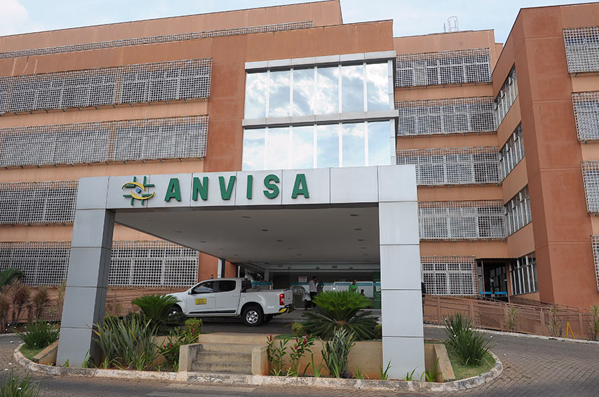 Anvisa barra 32 suplementos de produtos naturais vendidos no Brasil; veja lista