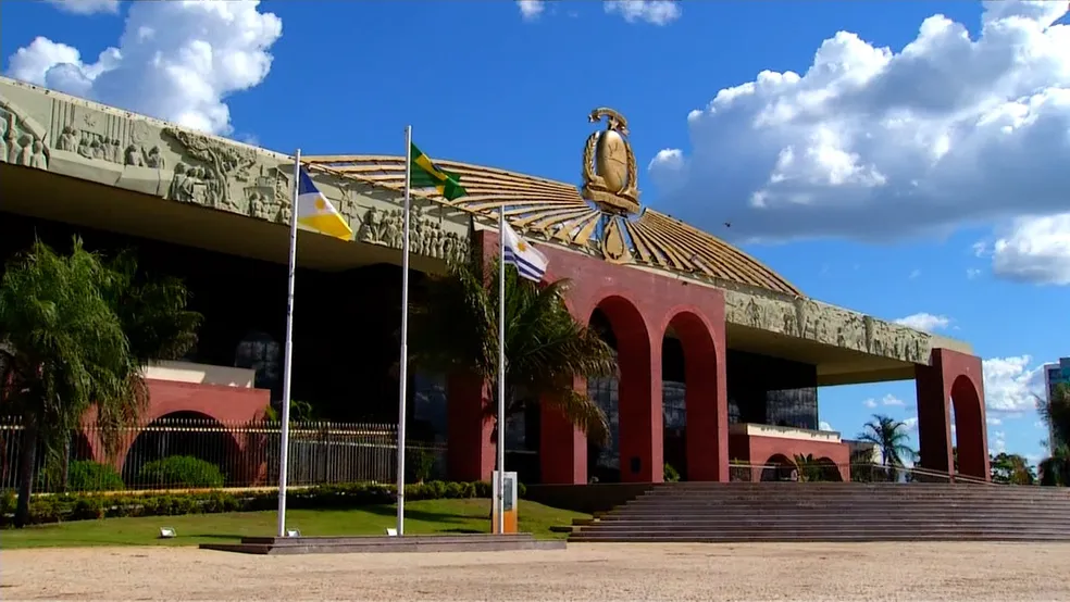 Servidores do Tocantins recebem pagamento de setembro com progressões até 2024