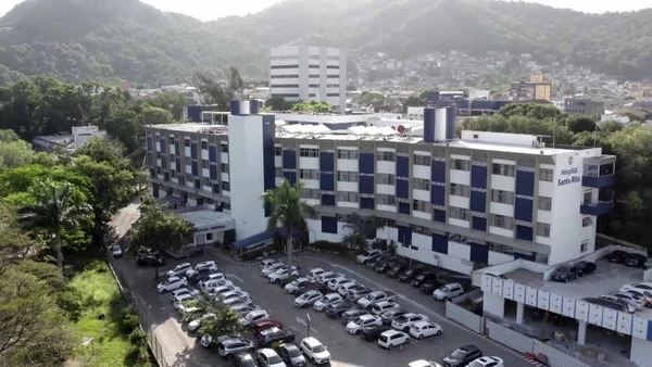 Surto misterioso fecha centro cirúrgico do Hospital Santa Rita em Vitória: mais de 300 agentes estão sendo investigados