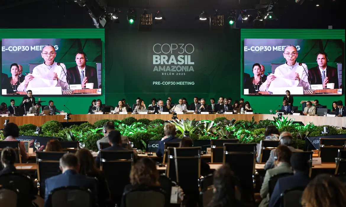 O peso invisível dos combustíveis fósseis