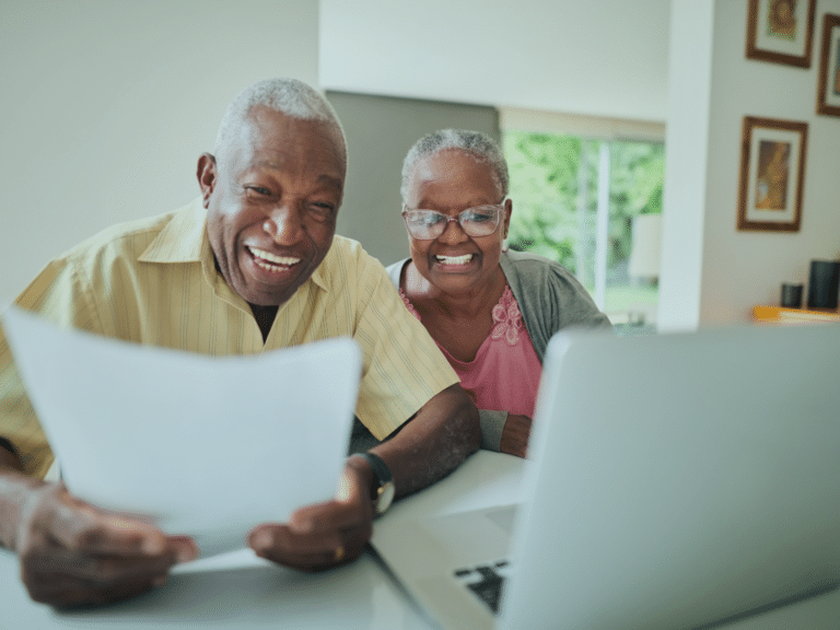 Governo mira fraudes bilionárias: entenda o projeto que acaba com desconto associativo em aposentadorias