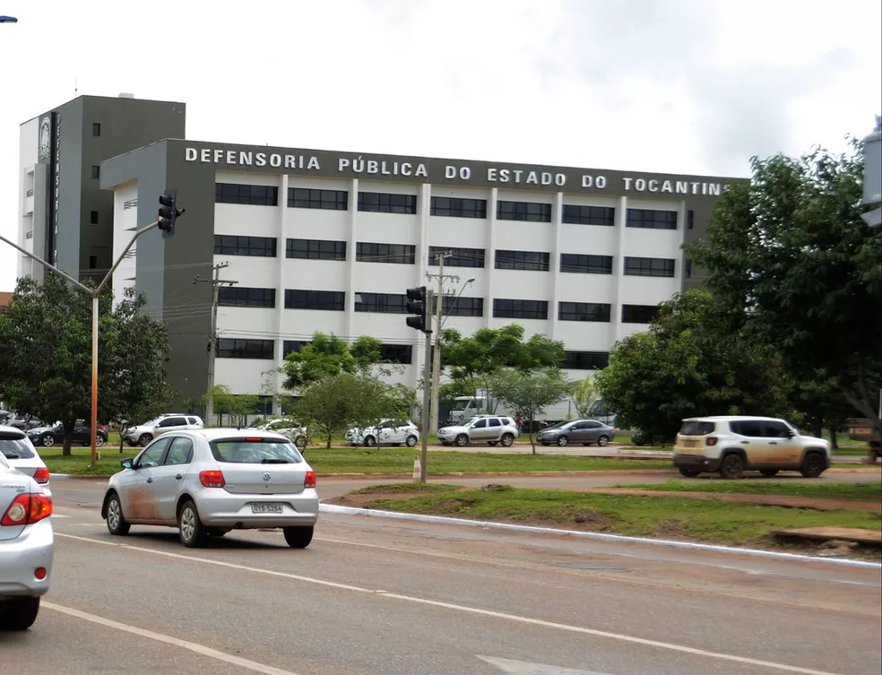 “Depois de uma vida de espera e um reencontro interrompido: filha conquista na Justiça o direito de ter o nome do pai no registro — mesmo após sua morte”