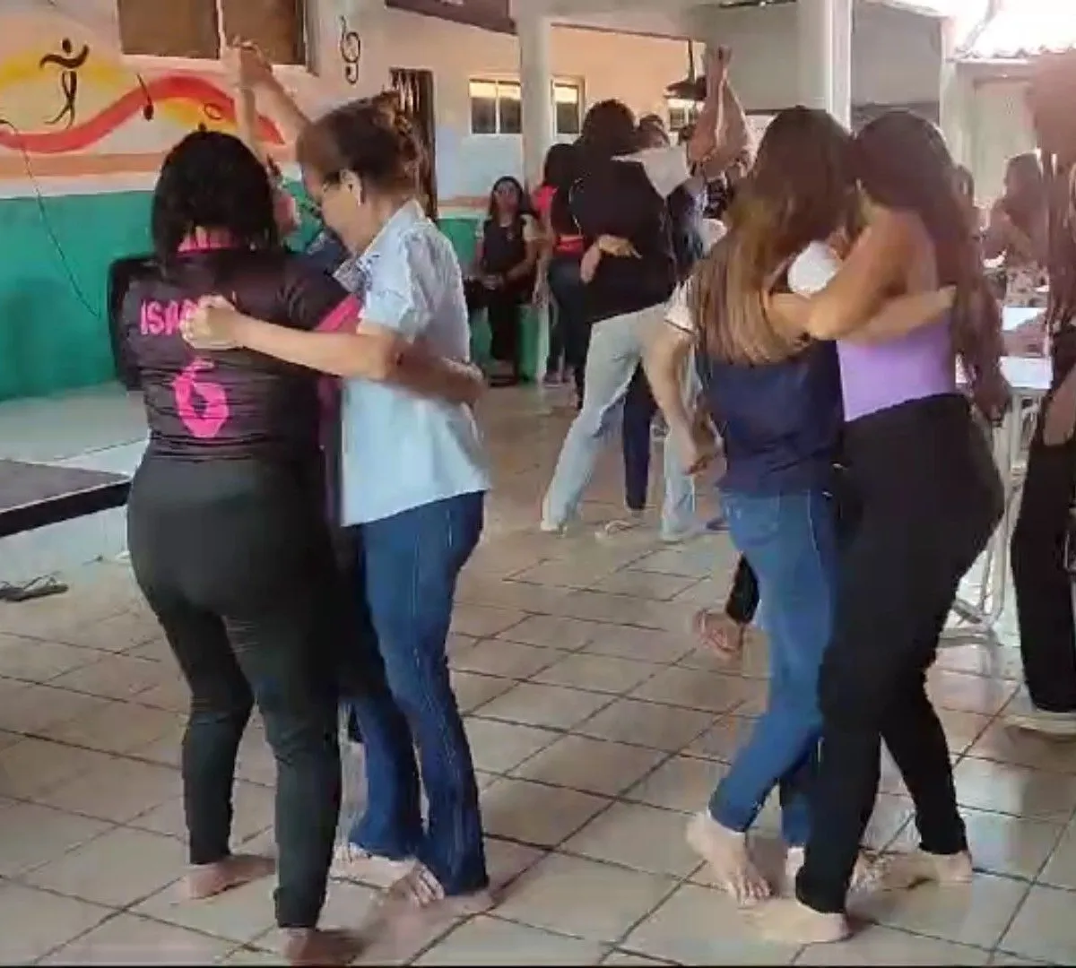Quando o celular sai de cena e o forró entra: o que a criatividade cearense revela sobre a educação brasileira
