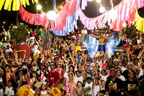 Carnaval resiste e floresce entre serras e batuques: Palmas e Taquaruçu celebram cultura, natureza e ancestralidade