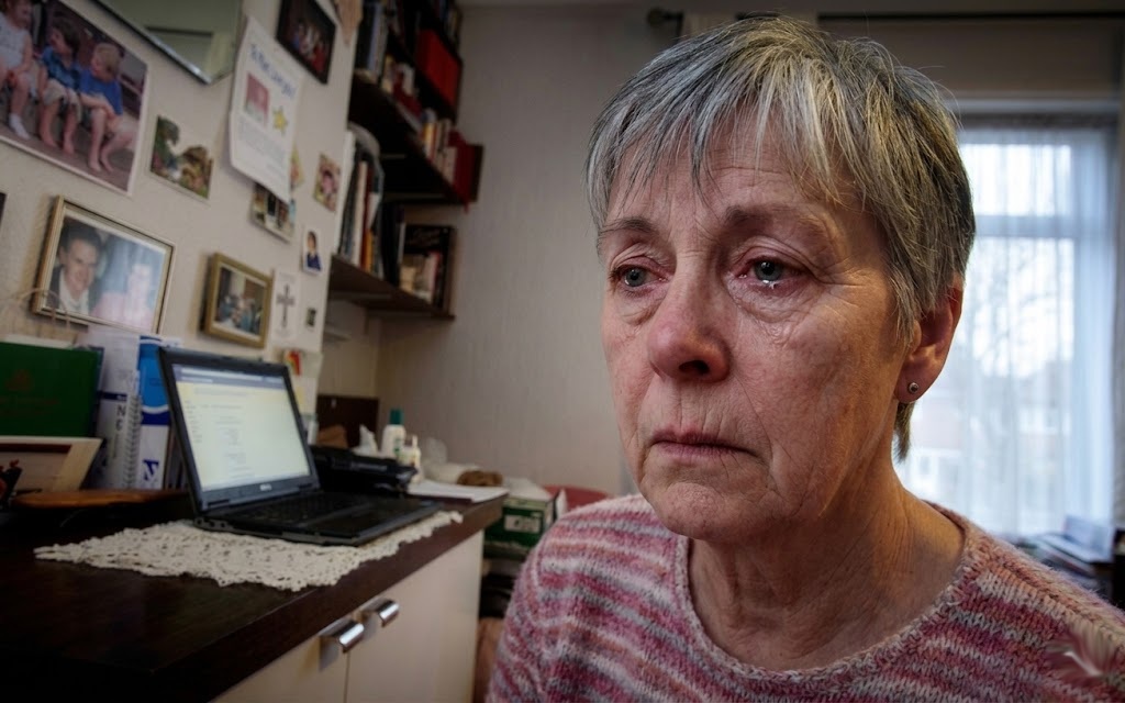 Conectados e sozinhos: a epidemia silenciosa da solidão digital