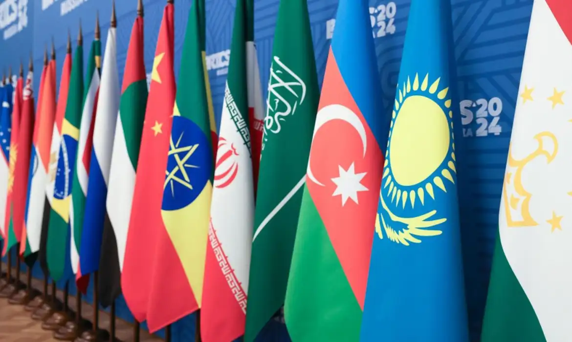 BRICS em Nova Délhi: o bloco que desafia o Ocidente — mas ainda tenta provar que consegue governar uma nova ordem mundial