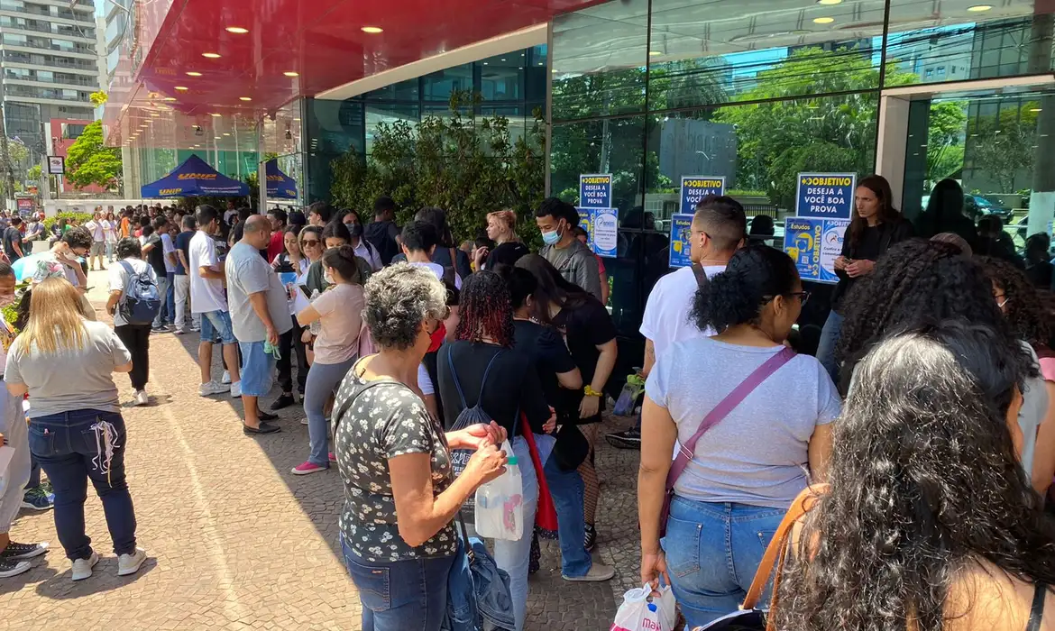 Prouni 2026: inscrições gratuitas para o 2º semestre começam nesta terça-feira; veja quem pode participar